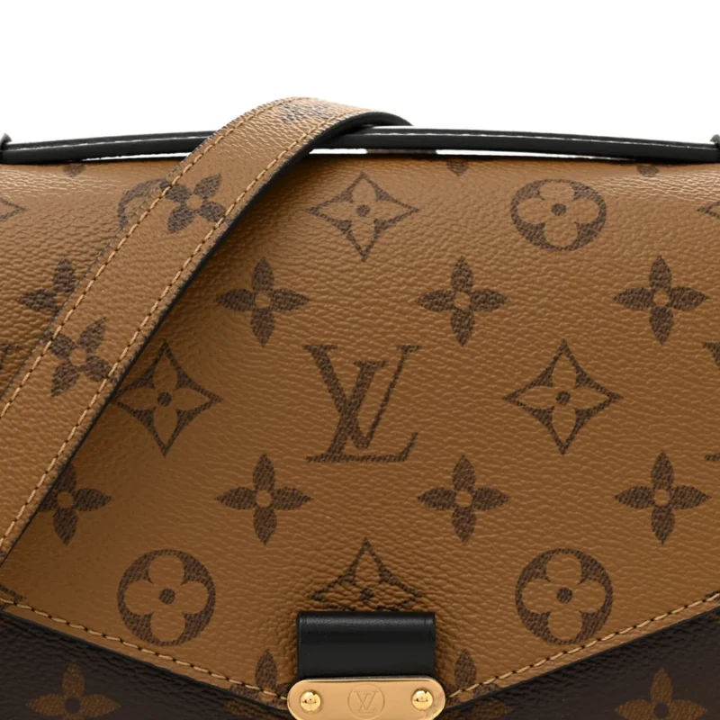 LOUIS VUITTON POCHETTE METIS PM REVERSE MONOGRAM CANVAS GOLD HARDWARE - Image 8