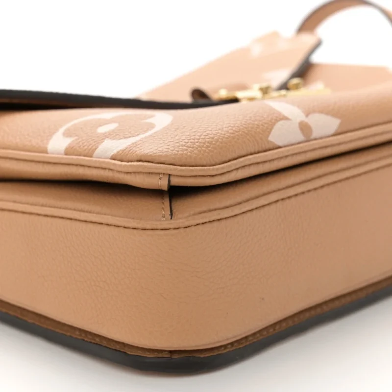 LOUIS VUITTON POCHETTE METIS PM ARIZONA BEIGE GIANT MONOGRAM EMPREINTE LEATHER GOLD HARDWARE - Image 4