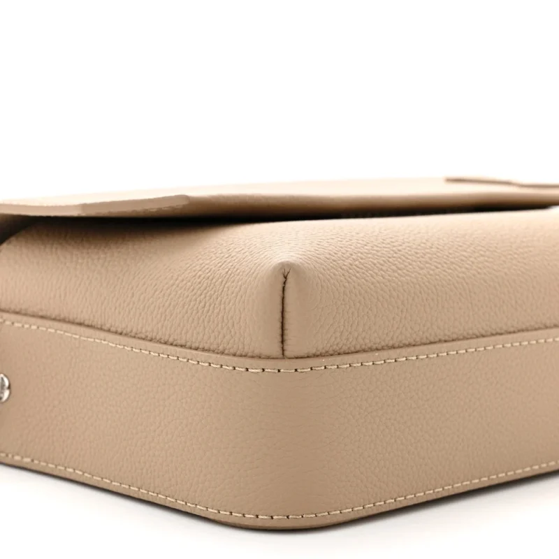 LOUIS VUITTON AEROGRAM FASTLINE MESSENGER PM SABLE BEIGE CALFSKIN LEATHER - Image 5
