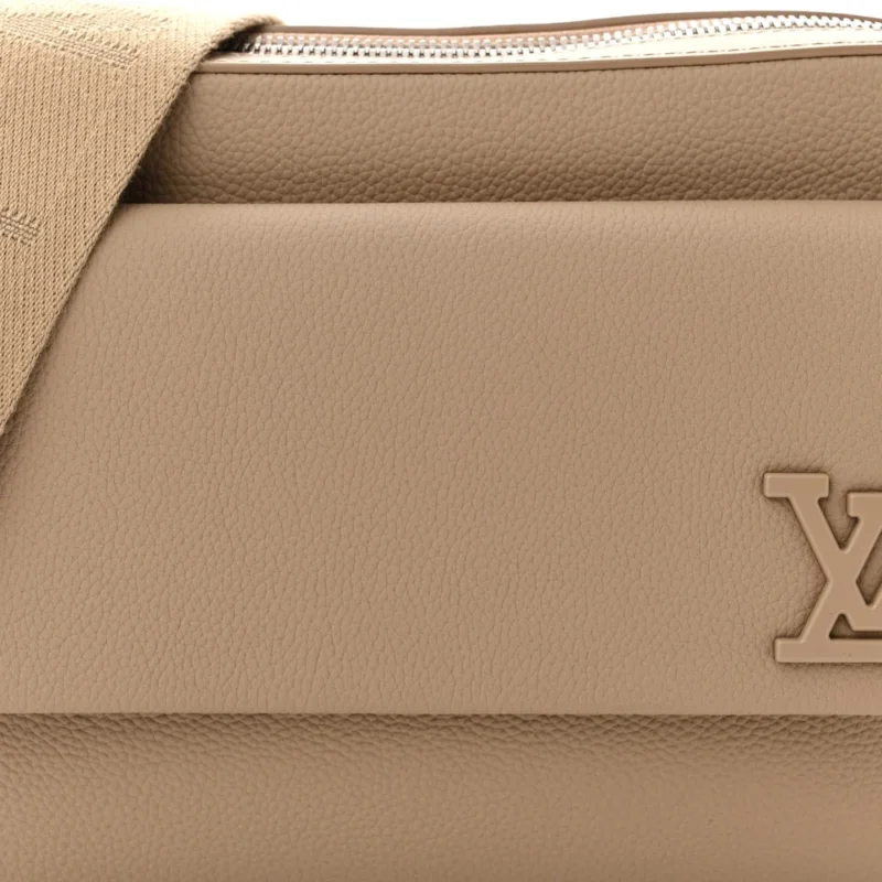LOUIS VUITTON AEROGRAM FASTLINE MESSENGER PM SABLE BEIGE CALFSKIN LEATHER - Image 8
