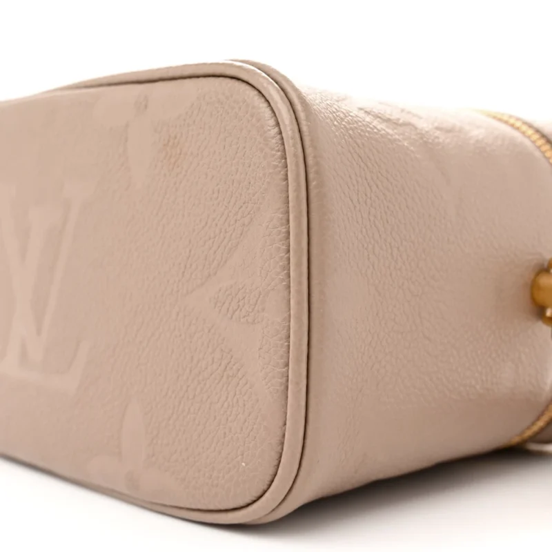 LOUIS VUITTON VANITY PM TOURTERELLE GIANT MONOGRAM EMPREINTE LEATHER GOLD HARDWARE - Image 5