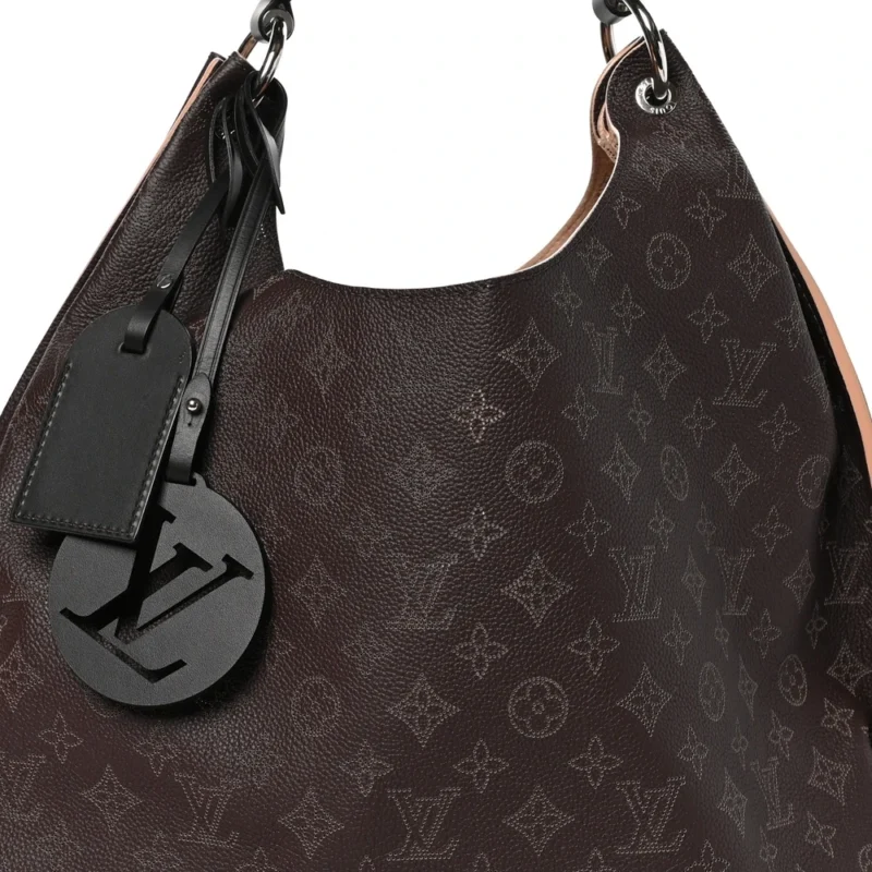 LOUIS VUITTON CARMEL HOBO GM CHOCOLATE MAHINA LEATHER CASHMERE BEIGE INTERIOR - Image 8