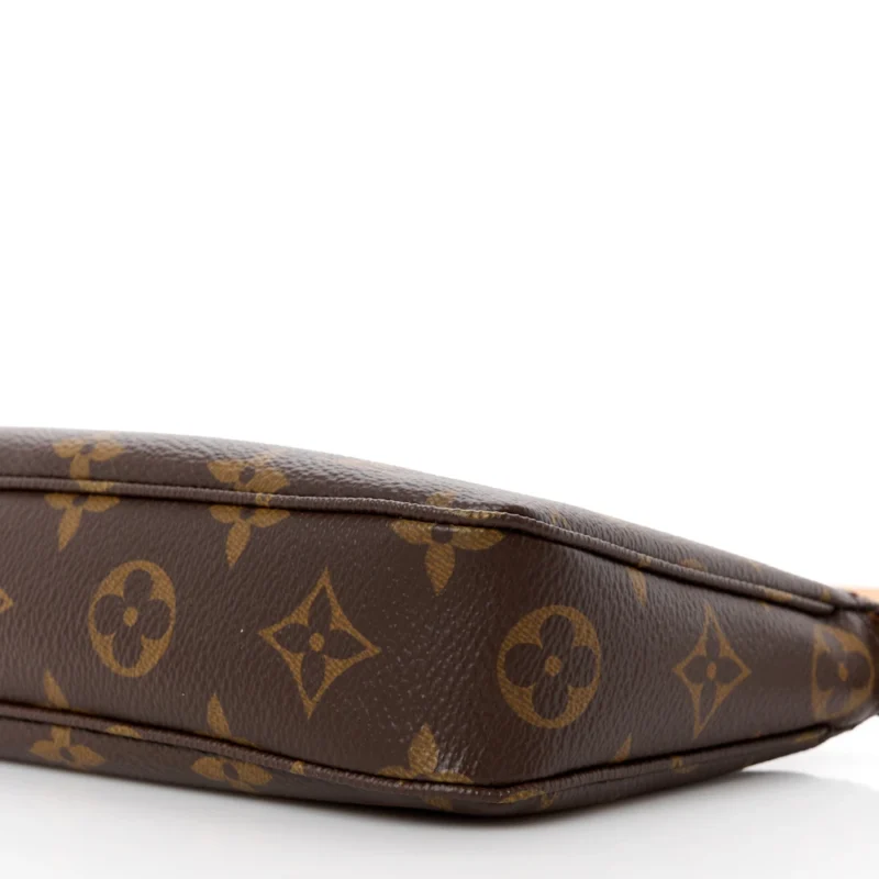 LOUIS VUITTON POCHETTE ACCESSOIRES NM BB MONOGRAM CANVAS GOLD HARDWARE - Image 4