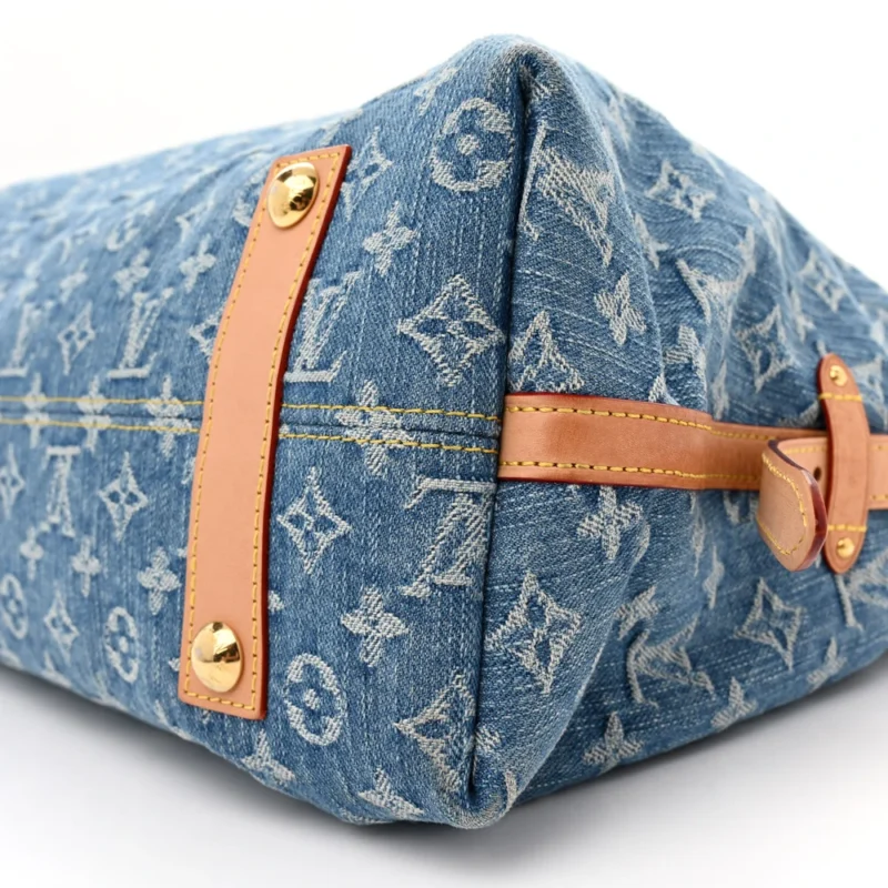 LOUIS VUITTON CARRYALL MM BLUE MONOGRAM DENIM - Image 4