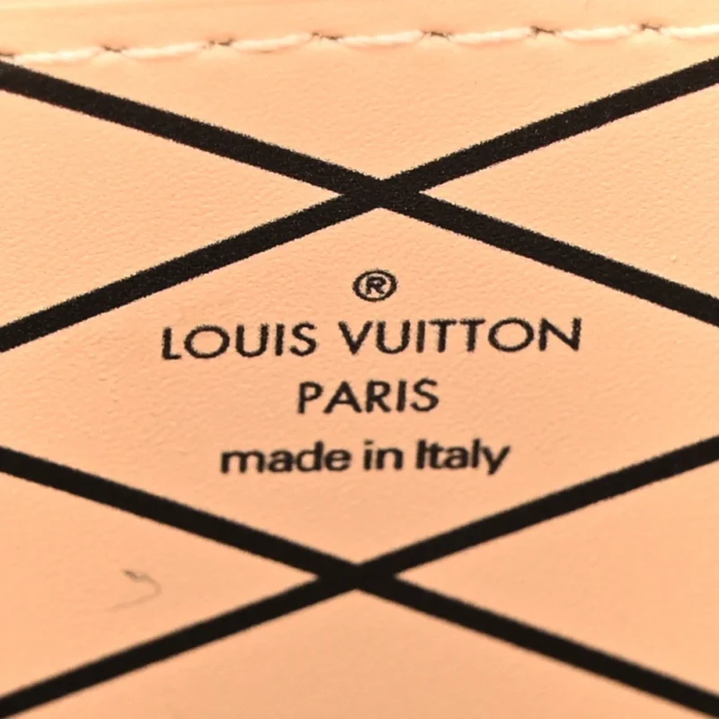 LOUIS VUITTON POCHETTE TRUNK VERTICALE BLACK MONOGRAM CANVAS BRASS HARDWARE - Image 2