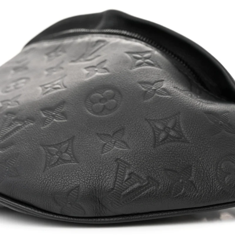LOUIS VUITTON SHADOW DISCOVERY BUMBAG MM BLACK MONOGRAM CALFSKIN LEATHER BLACK HARDWARE - Image 5