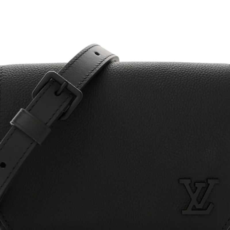 LOUIS VUITTON FASTLINE WEARABLE WALLET PM BLACK COWHIDE LEATHER - Image 7