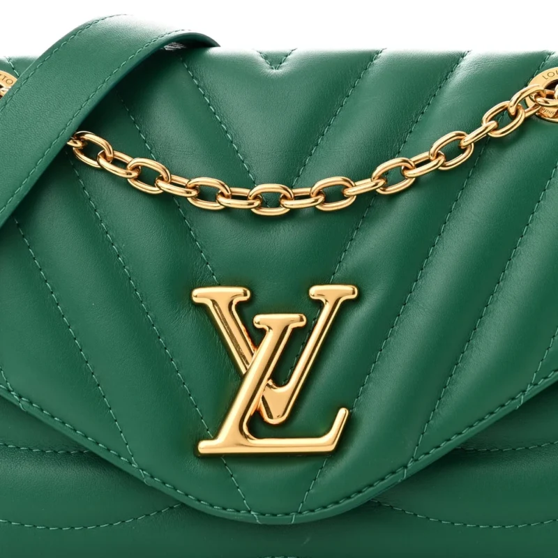 LOUIS VUITTON NEW WAVE CHAIN BAG MM NM EMERALD CALFSKIN LEATHER GOLD HARDWARE - Image 8