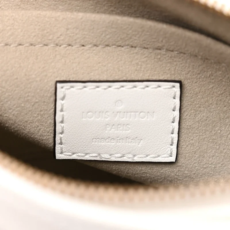 LOUIS VUITTON ONTHEGO EAST WEST PM WHITE EMBOSSED MONOGRAM CALFSKIN LEATHER LIGHT GOLD HARDWARE - Image 2
