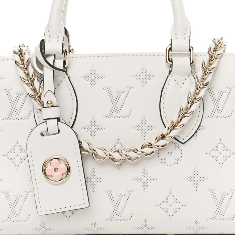 LOUIS VUITTON ONTHEGO EAST WEST PM WHITE EMBOSSED MONOGRAM CALFSKIN LEATHER LIGHT GOLD HARDWARE - Image 9