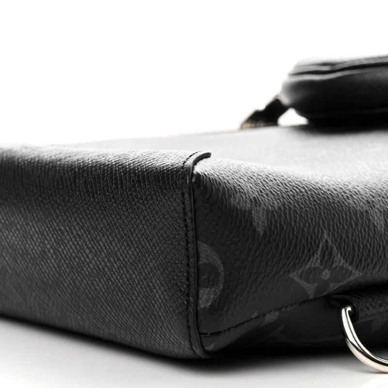 LOUIS VUITTON DUO SLINGBAG MM BLACK TAIGARAMA LEATHER SILVER HARDWARE - Image 5