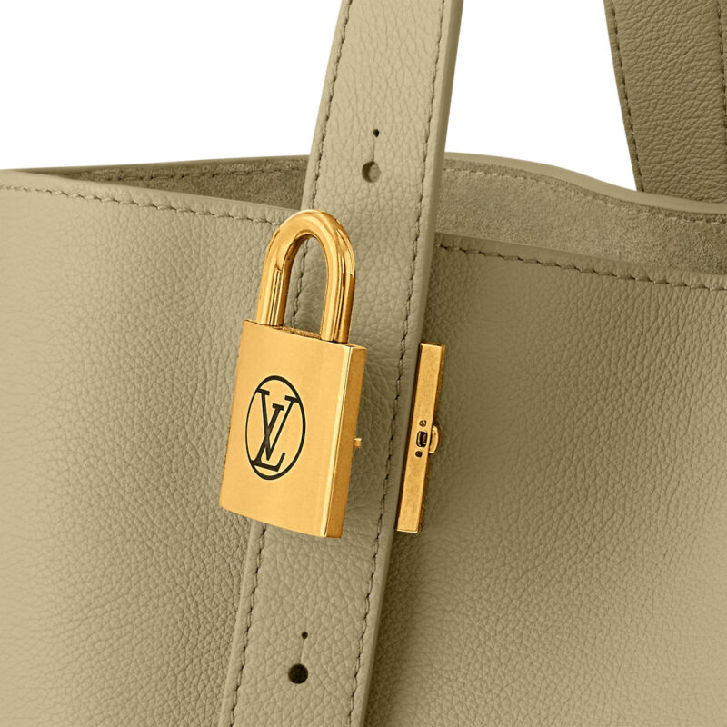 LOUIS VUITTON BAGS LOW KEY - Image 4