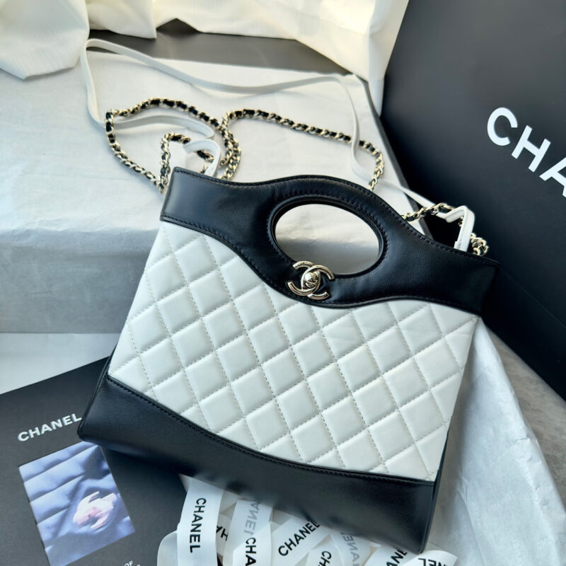 CHANEL QUILTED LAMBSKIN LEATHER BLACK AND WHITE COLOR MATCHING CROSSBODY BAGS - Image 2