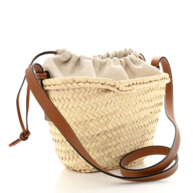 LOEWE LEAF PALM DRAWSTRING BUCKET BAG MINI NATURAL/TAN CALFSKIN LEATHER - Image 3