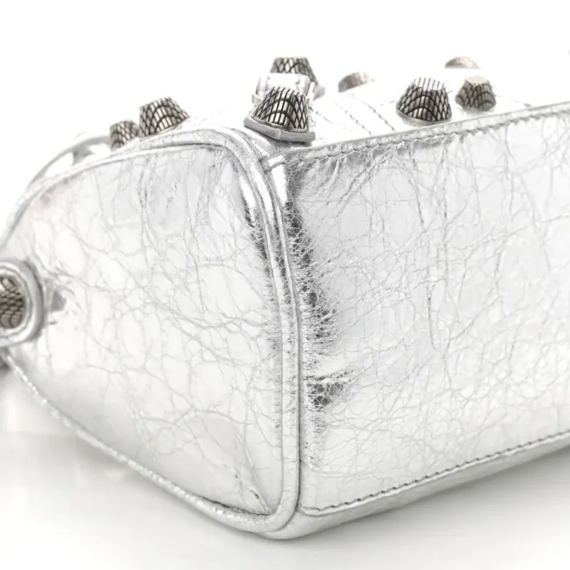 BALENCIAGA CRYSTAL NEO NANO CAGOLE HANDBAG SILVER AGNEAU ARENA LEATHER SILVER HARDWARE - Image 4