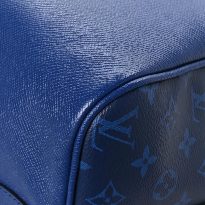 LOUIS VUITTON KEEPALL BANDOULIERE 50 PACIFIC BLUE TAIGA LEATHER & MONOGRAM ECLIPSE CANVAS SILVER HARDWARE - Image 5