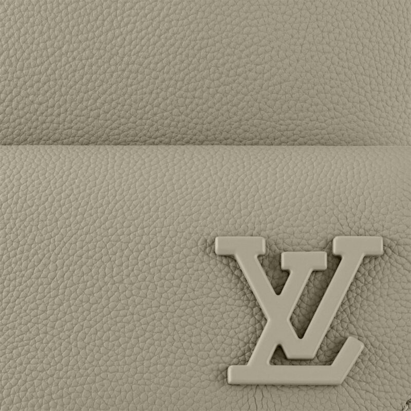 LOUIS VUITTON BAGS TAKEOFF - Image 6
