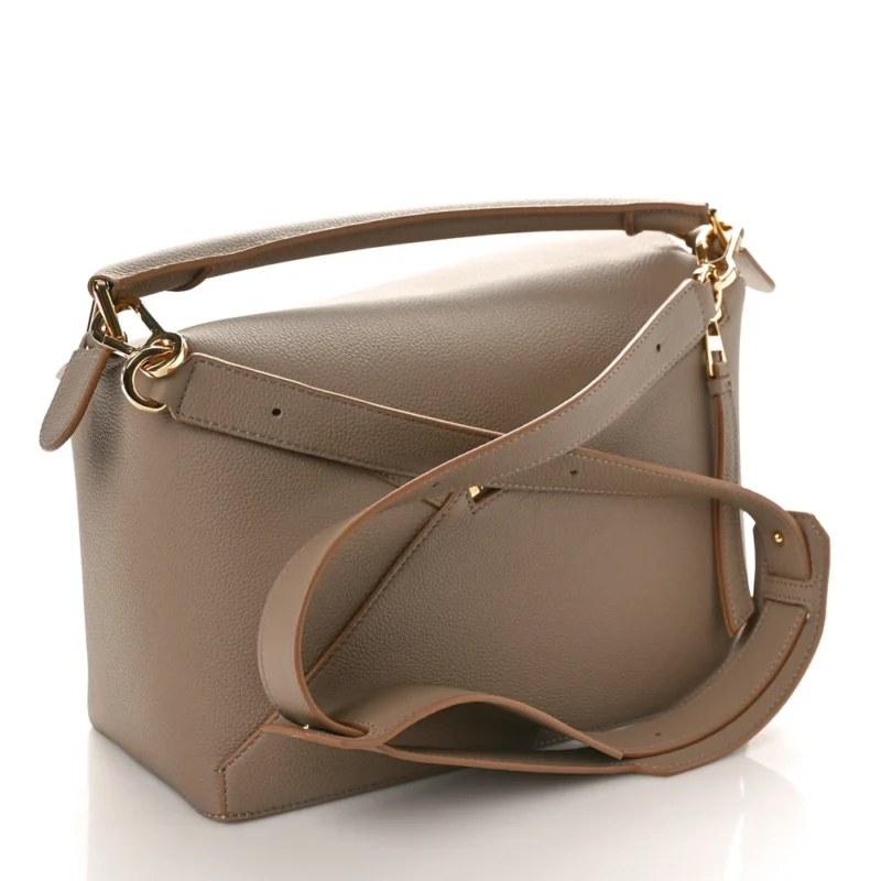 LOEWE PUZZLE EDGE BAG MEDIUM SAND SOFT GRAINED CALFSKIN LEATHER - Image 3