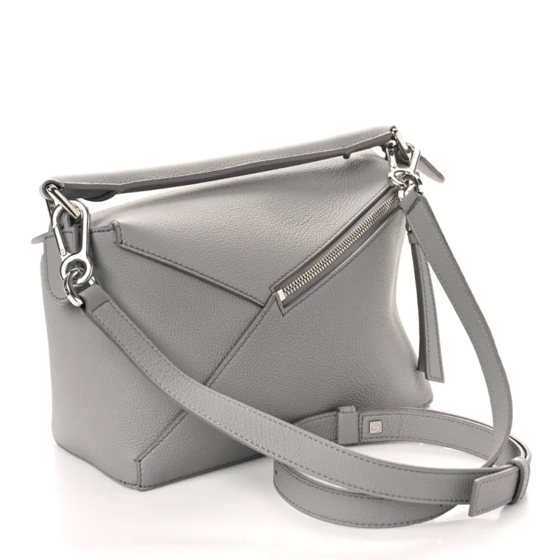 LOEWE PUZZLE BAG SMALL PEARL GREY CALFSKIN LEATHER - Image 3