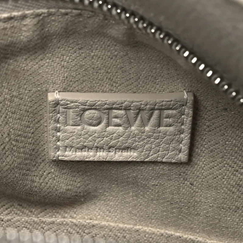 LOEWE PUZZLE BAG SMALL SOFT WHITE SOFT GRAINED CALFSKIN LEATHER - Image 2