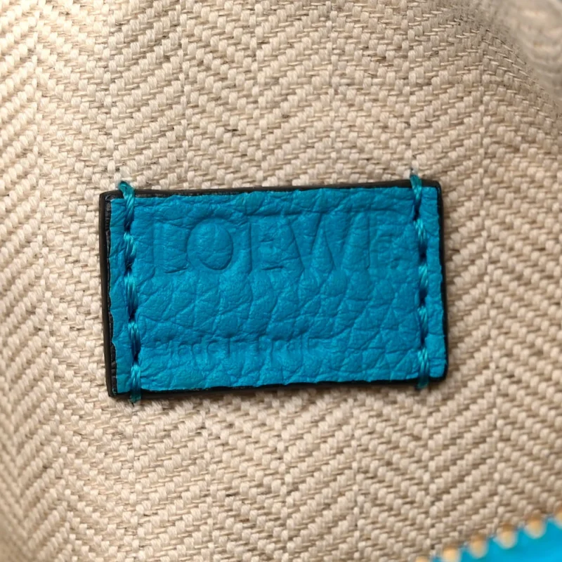 LOEWE PUZZLE BAG MINI CYAN CALFSKIN LEATHER - Image 2
