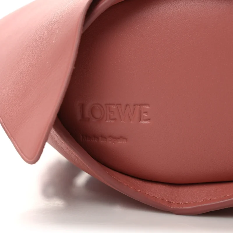 LOEWE BUNNY SHOULDER BAG SMALL PEACH BLOOM CALFSKIN LEATHER & SHEARLING SILVER HARDWARE - Image 2