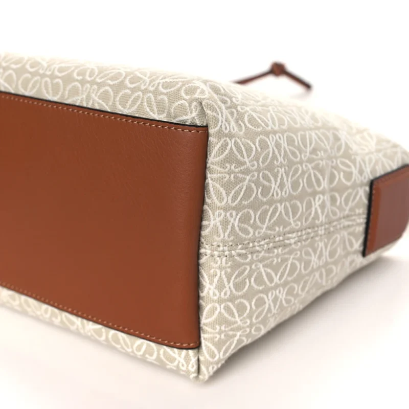 LOEWE CUBI BAG SMALL ECRU TAN JACQUARD ANAGRAM CALFSKIN LEATHER - Image 5
