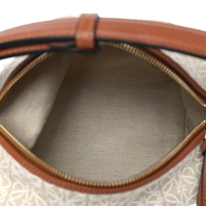 LOEWE CUBI BAG SMALL ECRU TAN JACQUARD ANAGRAM CALFSKIN LEATHER - Image 7