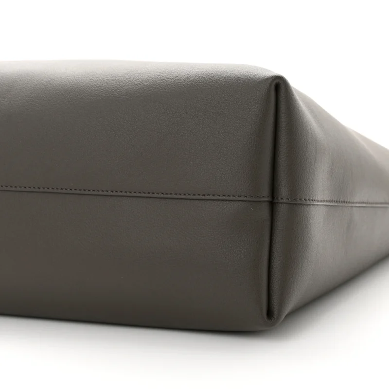 SAINT LAURENT LARGE SHOPPING TOTE PEBBLE CALFSKIN LEATHER - Image 6