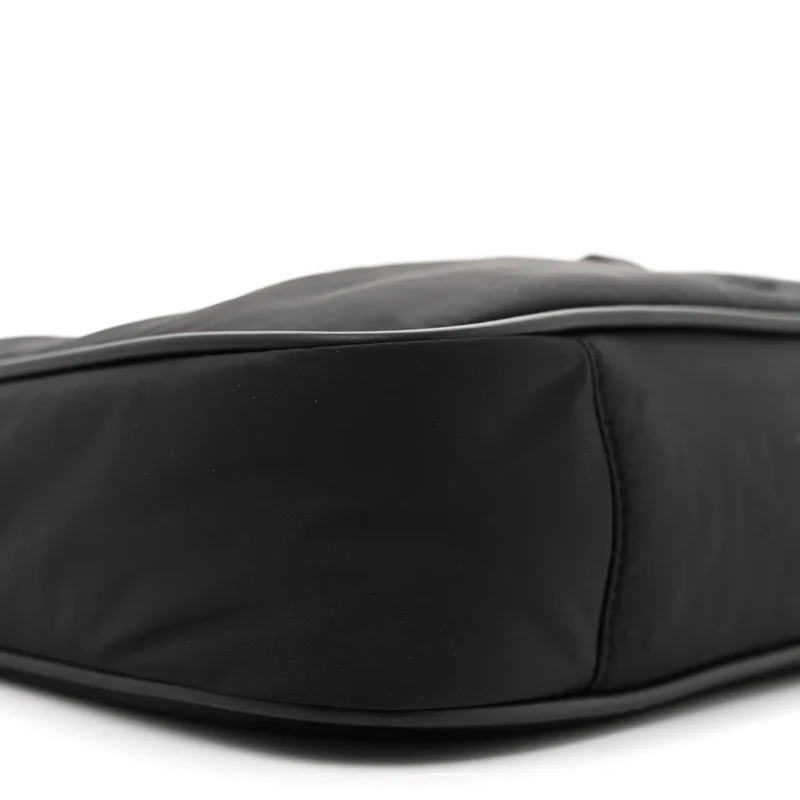 SAINT LAURENT MEDIUM LE 5 ?? 7 HOBO BLACK ECONYL NYLON BLACK HARDWARE - Image 4