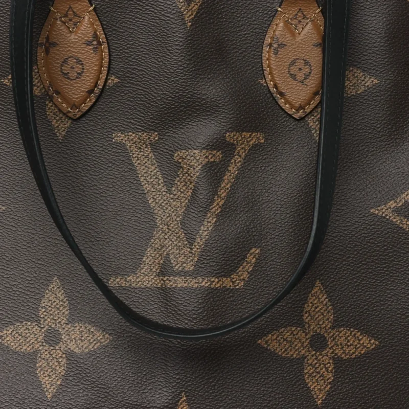 LOUIS VUITTON ONTHEGO MM REVERSE GIANT MONOGRAM CANVAS - Image 8