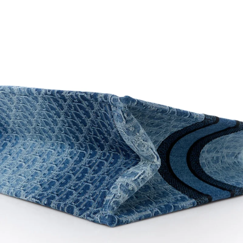 DIOR LARGE BOOK TOTE BLUE OBLIQUE DENIM - Image 5