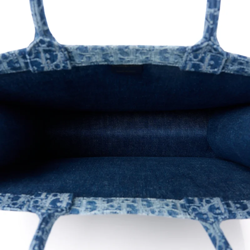 DIOR LARGE BOOK TOTE BLUE OBLIQUE DENIM - Image 7