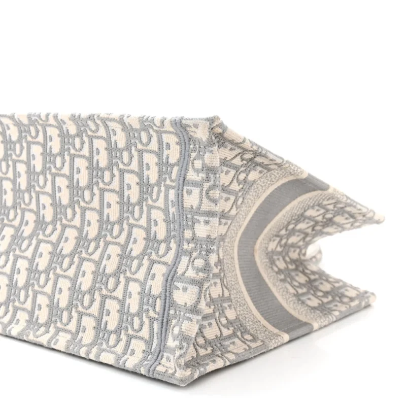 DIOR MEDIUM BOOK TOTE GREY OBLIQUE EMBROIDERED CANVAS - Image 5