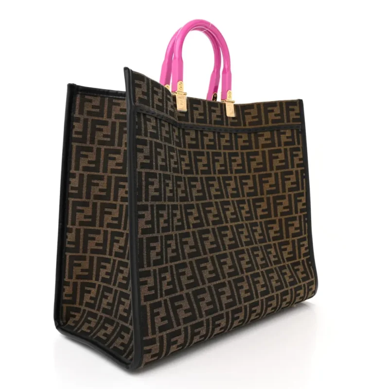 FENDI LARGE FENDACE FF MEDUSA STUDDED FENDI SUNSHINE SHOPPER TOTE (F X V) MARRONE/FUXIA JACQUARD FABRIC, CALFSKIN LEATHER, & PLEXIGLASS GOLD HARDWARE - Image 3