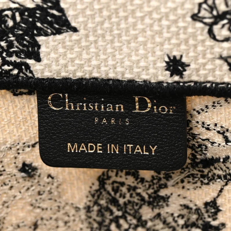DIOR MEDIUM ZODIAC TOILE DE JOUY BOOK TOTE LATTE EMBROIDERED CANVAS - Image 2