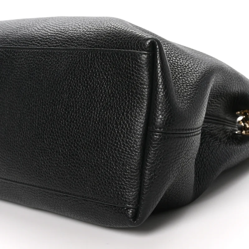 GUCCI MEDIUM SOHO CHAIN SHOULDER BAG BLACK PEBBLED CALFSKIN LEATHER LIGHT GOLD HARDWARE - Image 4