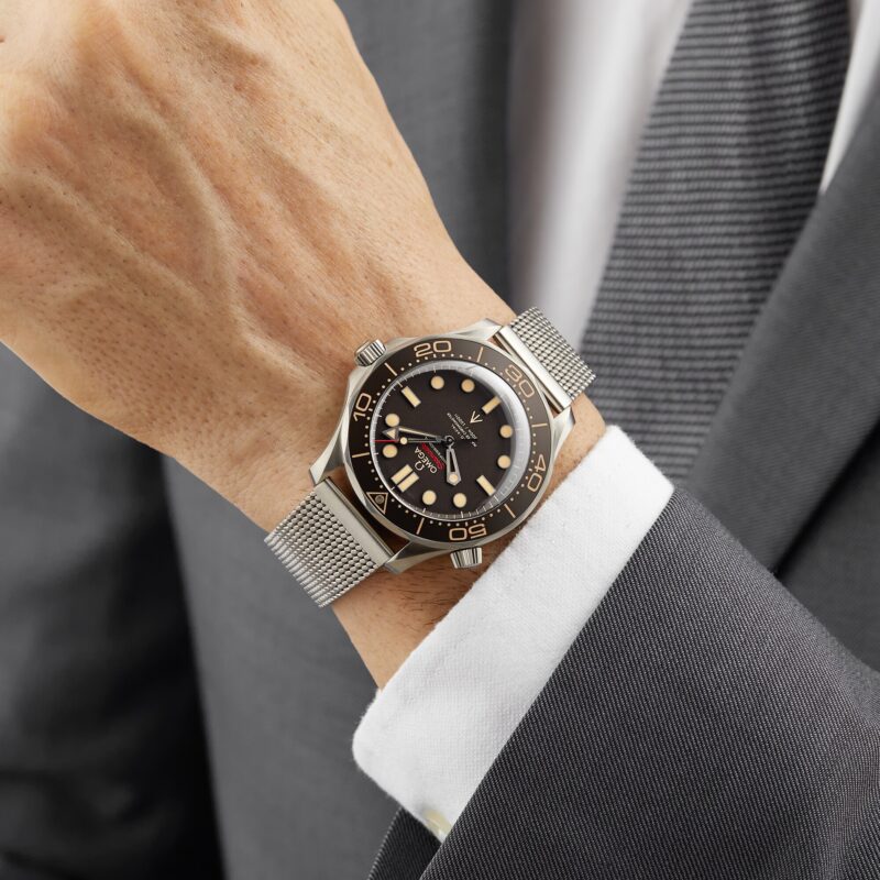 OMEGA SEAMASTER DIVER 300M JAMES BOND 007 2020 EDITION O21090422001001 - Image 5