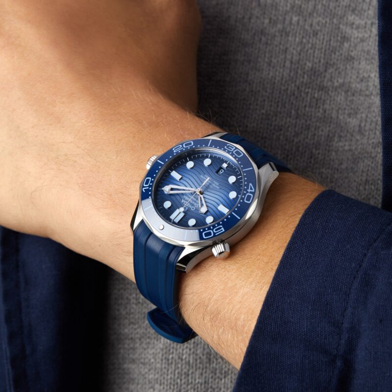 OMEGA SEAMASTER DIVER 300M CO AXIAL MASTER CHRONOMETER 42MM SUMMER BLUE O21032422003002 - Image 7