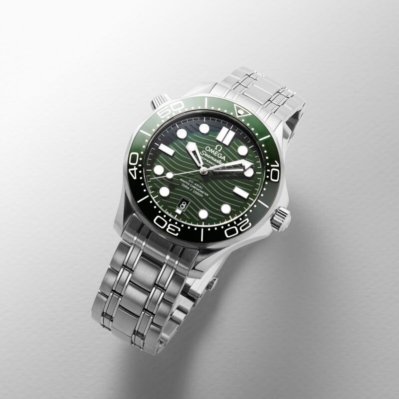 OMEGA SEAMASTER DIVER 300M CO AXIAL MASTER CHRONOMETER 42MM MENS WATCH GREEN O21030422010001 - Image 7