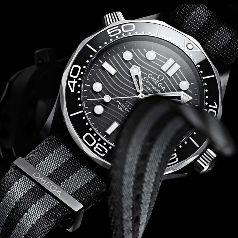 OMEGA SEAMASTER DIVER 300M CO AXIAL 43.5MM MENS WATCH O21092442001002 - Image 4
