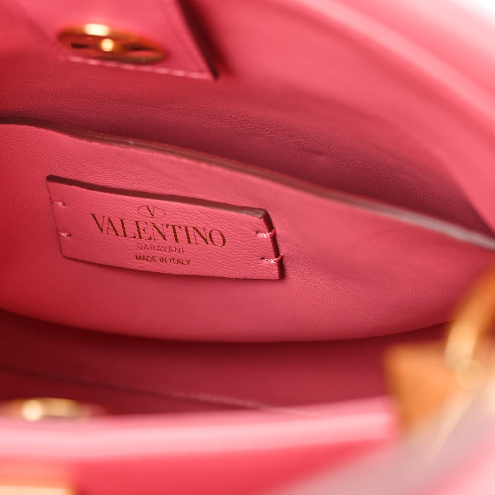 VALENTINO GARAVANI SMALL ROMAN STUD THE HANDLE BAG FLAMINGO PINK NAPPA LEATHER GOLD HARDWARE - Image 2