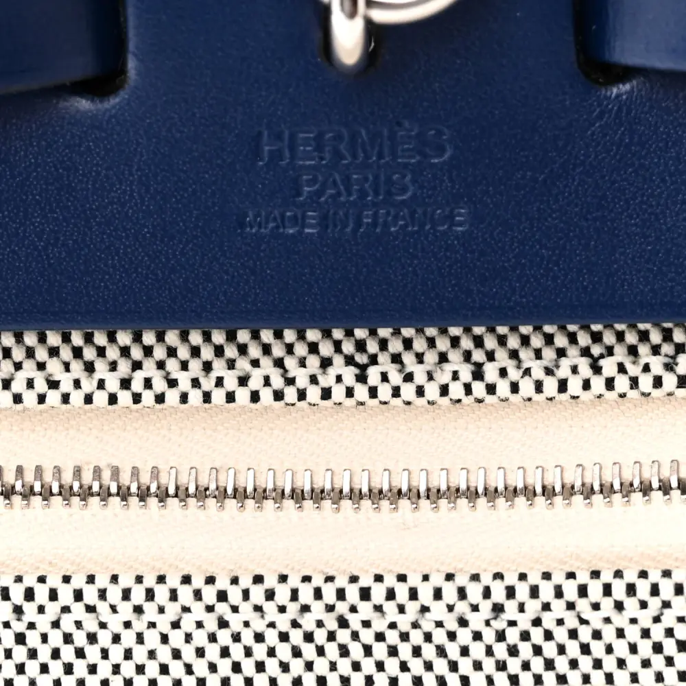 HERMES BRIDES DE GALA HERBAG ZIP RETOURNE 31 PM BLEU DE FRANCE / ECRU / BLACK VACHE HUNTER LEATHER & TOILE H PALLADIUM SILVER HARDWARE - Image 3