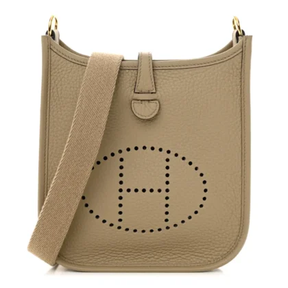 HERMES AMAZONE EVELYNE TPM BEIGE MARFA TAURILLON CLEMENCE LEATHER GOLD HARDWARE